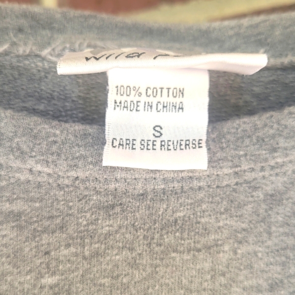 Wild Palms Sweatshirt Gray Seamed Detail Button Hem Weekend Gym Wear S - Picture 9 of 9